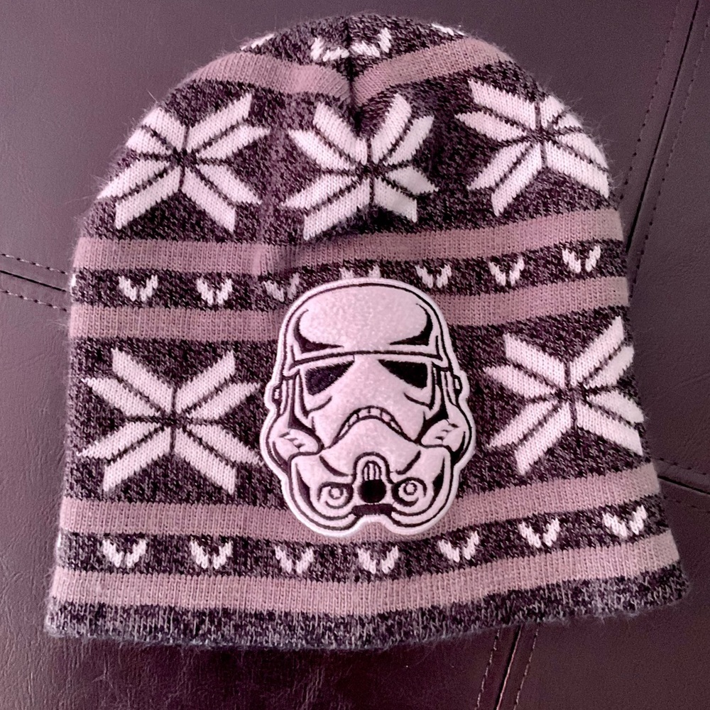 Star Wars Storm Trooper Knit Hat - EUC